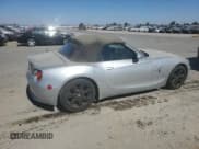 ✅ 2004 BMW Z4 3.0i • VIN: 4USBT53594LU07477 • Lot: 65718545. Listed on Copart with 124,545 mi. Free auction sales archive from the USA and detailed vehicle history report at DreamBid. Image 3.