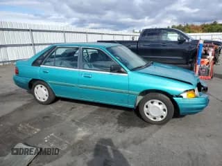 ✅ 1995 Ford Escort • VIN: 1FASP14J9SW128191 • Лот: 75688724. Опубликован ранее на Copart с пробегом 85 423 миль. Бесплатный доступ к архиву аукционных продаж из США и подробный отчёт об истории автомобиля на DreamBid. Изображение 4.
