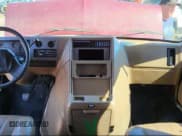 ✅ 1994 GMC Rally • VIN: 1GJGG39K6RF527981 • Lot: 41851882. Wystawiony na IAAI z przebiegiem 159 751 mil. Bezpłatny archiwum sprzedaży aukcyjnych z USA i szczegółowy raport historii pojazdu na DreamBid. Zdjęcie 11.