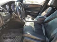 ✅ 2013 Chrysler 300 C • VIN: 2C3CCAET7DH666260 • Лот: 68912145. Опубликован ранее на Copart с пробегом 115 633 миль. Бесплатный доступ к архиву аукционных продаж из США и подробный отчёт об истории автомобиля на DreamBid. Изображение 7.