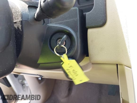 ✅ 2005 Chevrolet Equinox LT • VIN: 2CNDL63F356183352 • Лот: 42156016. Опубликован ранее на IAAI с пробегом 107 590 миль. Бесплатный доступ к архиву аукционных продаж из США и подробный отчёт об истории автомобиля на DreamBid. Изображение 11.