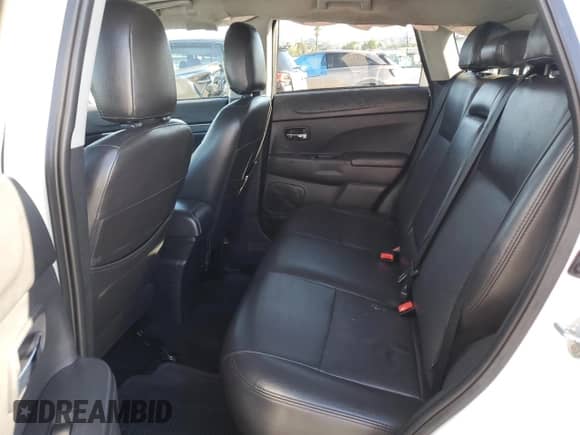2013 Mitsubishi Outlander LE with VIN 4A4AP5AU0DE022676, listed as a Copart auction lot 86818835 with 221,484 mi miles and Salvage title. Bid and sale history available at DreamBid. Image 11.
