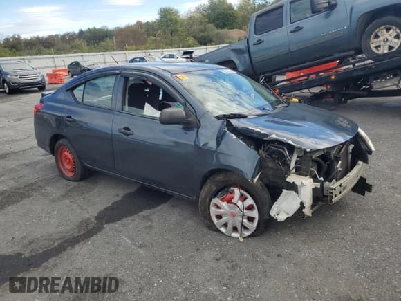 ✅ 2015 Nissan Versa S Plus • VIN: 3N1CN7AP0FL827076 • Lot: 82598295. Wystawiony na Copart z przebiegiem 132 343 mil. Bezpłatny archiwum sprzedaży aukcyjnych z USA i szczegółowy raport historii pojazdu na DreamBid. Zdjęcie 4.