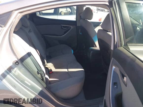 2013 Hyundai Elantra GLS с VIN KMHDH4AE3DU999218, выставлен на аукционе IAAI как лот 43550069 с пробегом 226 931 миль миль и . История ставок и продаж доступна на DreamBid. Изображение 8.