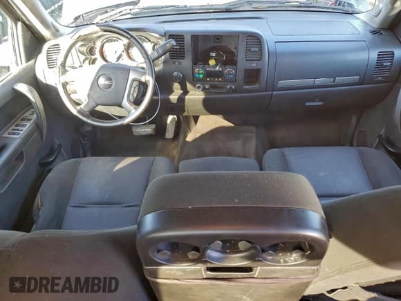 ✅ 2011 GMC Sierra 1500 SLE • VIN: 3GTP2VE38BG307178 • Lot: 93957005. Listed on Copart with 271,166 mi. Free auction sales archive from the USA and detailed vehicle history report at DreamBid. Image 8.