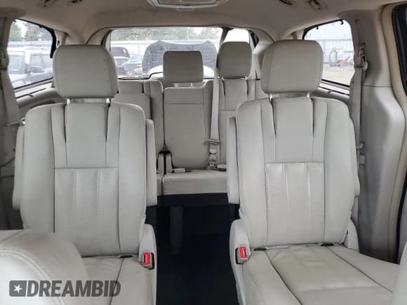 ✅ 2015 Dodge Grand Caravan Crew Plus • VIN: 2C4RDGDG5FR634706 • Lot: 69306165. Wystawiony na Copart z przebiegiem 267 518 mil. Bezpłatny archiwum sprzedaży aukcyjnych z USA i szczegółowy raport historii pojazdu na DreamBid. Zdjęcie 10.