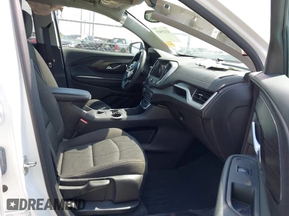 ✅ 2024 GMC Terrain SLE • VIN: 3GKALMEG3RL325268 • Lot: 43335821. Wystawiony na IAAI z przebiegiem 15 068 mil. Bezpłatny archiwum sprzedaży aukcyjnych z USA i szczegółowy raport historii pojazdu na DreamBid. Zdjęcie 5.