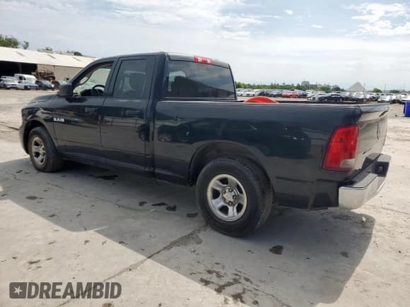 ✅ 2009 Dodge 1500 ST • VIN: 1D3HB18K19S787252 • Lot: 59174965. Wystawiony na Copart z przebiegiem 153 508 mil. Bezpłatny archiwum sprzedaży aukcyjnych z USA i szczegółowy raport historii pojazdu na DreamBid. Zdjęcie 2.