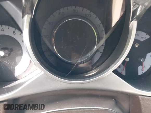 ✅ 2010 Cadillac SRX Luxury Collection • VIN: 3GYFNAEY0AS571864 • Lot: 43735482. Wystawiony na IAAI z przebiegiem 126 151 mil. Bezpłatny archiwum sprzedaży aukcyjnych z USA i szczegółowy raport historii pojazdu na DreamBid. Zdjęcie 7.