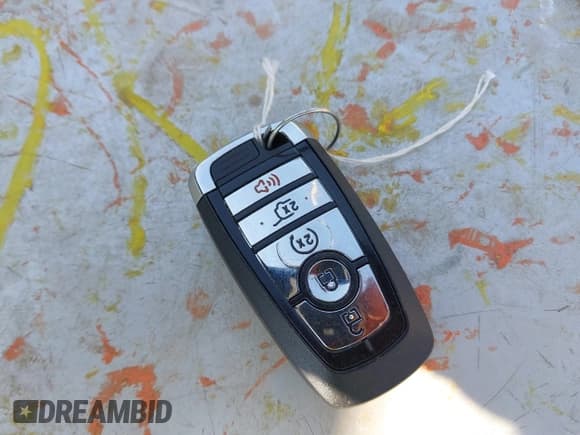 ✅ 2021 Lincoln Aviator Reserve • VIN: 5LM5J7XC0MGL03782 • Лот: 43249364. Опубликован ранее на IAAI с пробегом 85 463 миль. Бесплатный доступ к архиву аукционных продаж из США и подробный отчёт об истории автомобиля на DreamBid. Изображение 11.