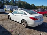 ✅ 2013 Hyundai Sonata SE • VIN: 5NPEC4ACXDH669107 • Lot: 43458734. Wystawiony na IAAI z przebiegiem 164 413 mil. Bezpłatny archiwum sprzedaży aukcyjnych z USA i szczegółowy raport historii pojazdu na DreamBid. Zdjęcie 3.