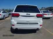 ✅ 2015 Jeep Grand Cherokee Altitude • VIN: 1C4RJEAG4FC815743 • Lot: 41815095. Wystawiony na IAAI z przebiegiem 106 867 mil. Bezpłatny archiwum sprzedaży aukcyjnych z USA i szczegółowy raport historii pojazdu na DreamBid. Zdjęcie 17.