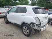 ✅ 2022 Chevrolet Trax LS • VIN: KL7CJKSM6NB526017 • Lot: 42267795. Listed on IAAI with 56,408 mi. Free auction sales archive from the USA and detailed vehicle history report at DreamBid. Image 14.