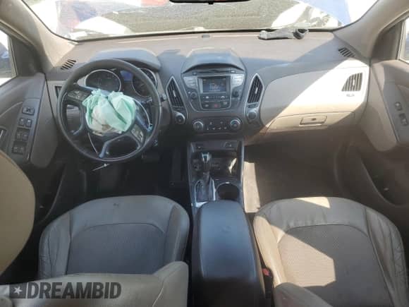 2014 Hyundai Tucson SE z VIN KM8JU3AG5EU925956, wystawiony jako Copart lot #81228635 z przebiegiem 160 392 mil mil oraz Szkoda całkowita • Salvage title. Historia ofert i sprzedaży dostępna na DreamBid. Obrazek 8.