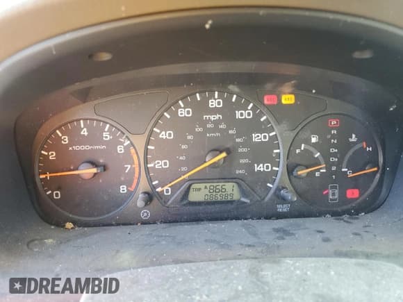 ✅ 2000 Honda Accord SE • VIN: JHMCG6696YC016875 • Lot: 72848194. Wystawiony na Copart z przebiegiem 86 989 mil. Bezpłatny archiwum sprzedaży aukcyjnych z USA i szczegółowy raport historii pojazdu na DreamBid. Zdjęcie 9.