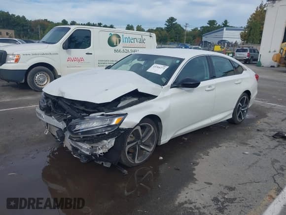 ✅ 2022 Honda Accord Sport SE • VIN: 1HGCV1F46NA065968 • Lot: 43304272. Wystawiony na IAAI z przebiegiem 56 252 mil. Bezpłatny archiwum sprzedaży aukcyjnych z USA i szczegółowy raport historii pojazdu na DreamBid. Zdjęcie 2.