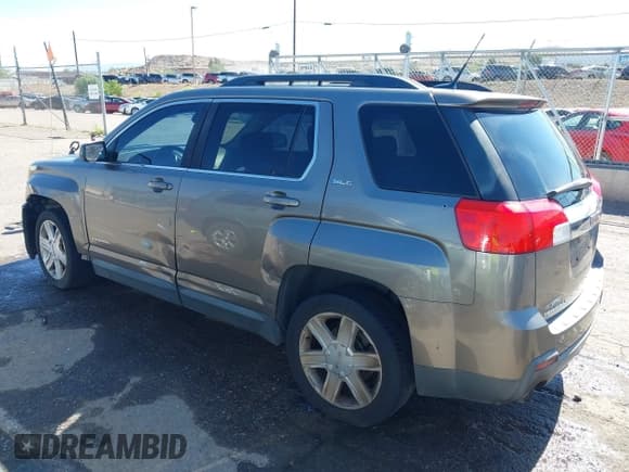 ✅ 2010 GMC Terrain SLE-2 • VIN: 2CTFLDEYXA6238118 • Lot: 42848857. Listed on IAAI with 189,000 mi. Free auction sales archive from the USA and detailed vehicle history report at DreamBid. Image 14.