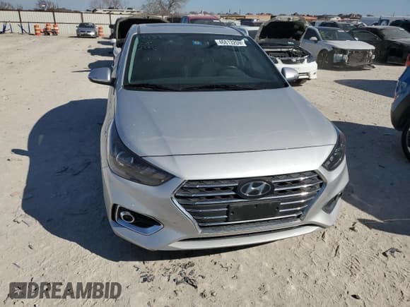✅ 2022 Hyundai Accent Limited • VIN: 3KPC34A61NE165830 • Лот: 46813205. Опубликован ранее на Copart с пробегом 33 461 миль. Бесплатный доступ к архиву аукционных продаж из США и подробный отчёт об истории автомобиля на DreamBid. Изображение 5.