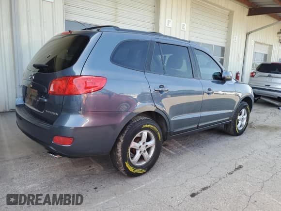✅ 2007 Hyundai Santa Fe GLS • VIN: 5NMSG13D67H115771 • Lot: 71786024. Listed on Copart with 127,183 mi. Free auction sales archive from the USA and detailed vehicle history report at DreamBid. Image 3.