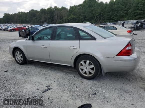 ✅ 2006 Ford Five Hundred SE • VIN: 1FAFP23166G155941 • Lot: 65617855. Wystawiony na Copart z przebiegiem 119 945 mil. Bezpłatny archiwum sprzedaży aukcyjnych z USA i szczegółowy raport historii pojazdu na DreamBid. Zdjęcie 2.