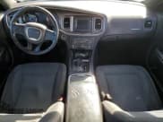 ✅ 2015 Dodge Charger SE • VIN: 2C3CDXBG4FH870797 • Lot: 91679665. Wystawiony na Copart z przebiegiem 133 064 mil. Bezpłatny archiwum sprzedaży aukcyjnych z USA i szczegółowy raport historii pojazdu na DreamBid. Zdjęcie 8.