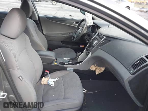 2013 Hyundai Sonata GLS with VIN 5NPEB4AC9DH717702, listed as a IAAI auction lot 43407726 with 186,920 mi miles and . Bid and sale history available at DreamBid. Image 5.