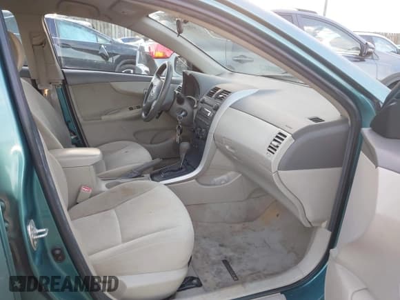 ✅ 2009 Toyota Corolla LE • VIN: 2T1BU40EX9C125350 • Лот: 43812735. Опубликован ранее на IAAI с пробегом 180 427 миль. Бесплатный доступ к архиву аукционных продаж из США и подробный отчёт об истории автомобиля на DreamBid. Изображение 5.