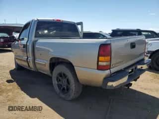✅ 2001 Chevrolet Silverado 1500 LS • VIN: 1GCEC14T01Z238418 • Lot: 67737004. Wystawiony na Copart z przebiegiem Nie podano mil. Skorzystaj z bezpłatnego archiwum sprzedaży aukcyjnych z USA i zobacz szczegółowy raport historii pojazdu na DreamBid. Zdjęcie 2.