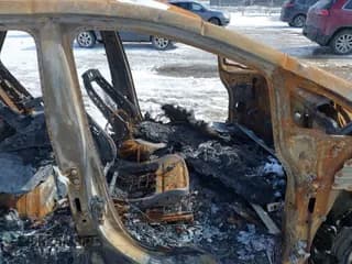 ✅ 2021 Chevrolet Bolt EV LT • VIN: 1G1FY6S01M4111814 • Lot: 40390435. Wystawiony na IAAI z przebiegiem 87 mil. Bezpłatny archiwum sprzedaży aukcyjnych z USA i szczegółowy raport historii pojazdu na DreamBid. Zdjęcie 5.