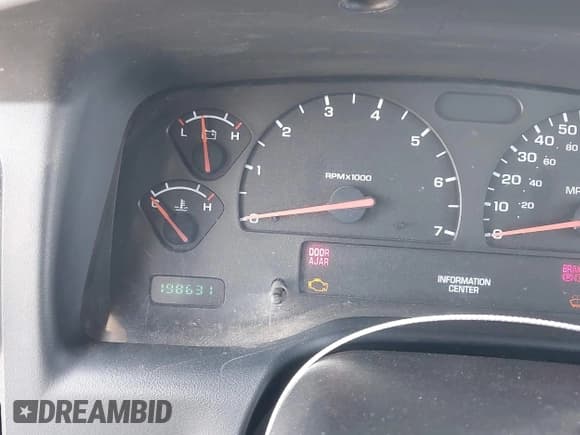 ✅ 2003 Dodge Dakota SLT • VIN: 1D7HL48X23S367452 • Lot: 42959947. Wystawiony na IAAI z przebiegiem 198 631 mil. Bezpłatny archiwum sprzedaży aukcyjnych z USA i szczegółowy raport historii pojazdu na DreamBid. Zdjęcie 7.