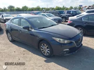 ✅ 2015 Mazda 3 i Grand Touring • VIN: JM1BM1W73F1237236 • Лот: 42984234. Опубликован ранее на IAAI с пробегом 149 256 миль. Бесплатный доступ к архиву аукционных продаж из США и подробный отчёт об истории автомобиля на DreamBid. Изображение 1.