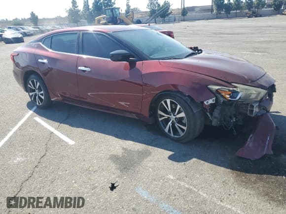 ✅ 2017 Nissan Maxima S • VIN: 1N4AA6AP6HC362446 • Lot: 80733425. Wystawiony na Copart z przebiegiem Nie podano. Bezpłatny archiwum sprzedaży aukcyjnych z USA i szczegółowy raport historii pojazdu na DreamBid. Zdjęcie 4.