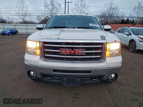 ✅ 2012 GMC Sierra 1500 SLT • VIN: 3GTP2WE79CG114483 • Lot: 95400225. Listed on Copart with 187,117 mi. Free auction sales archive from the USA and detailed vehicle history report at DreamBid. Image 5.