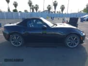 ✅ 2023 Mazda MX-5 Miata Grand Touring • VIN: JM1NDAD71P0553841 • Lot: 42111567. Wystawiony na IAAI z przebiegiem 27 058 mil. Bezpłatny archiwum sprzedaży aukcyjnych z USA i szczegółowy raport historii pojazdu na DreamBid. Zdjęcie 13.