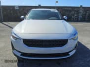 ✅ 2023 Polestar 2 • VIN: YSMEG3KA1PL126146 • Lot: 90620765. Wystawiony na Copart z przebiegiem 50 196 mil. Bezpłatny archiwum sprzedaży aukcyjnych z USA i szczegółowy raport historii pojazdu na DreamBid. Zdjęcie 5.