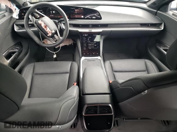 ✅ 2023 Lucid Air • VIN: 50EA1PEA7PA003375 • Lot: 55023834. Wystawiony na Copart z przebiegiem 3 543 mil. Bezpłatny archiwum sprzedaży aukcyjnych z USA i szczegółowy raport historii pojazdu na DreamBid. Zdjęcie 8.