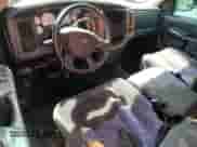 2005 Dodge 1500 SLT z VIN 1D7HA16D25J503603, wystawiony jako Copart lot #84812175 z przebiegiem 242 224 mil mil oraz Szkoda całkowita • Salvage title. Historia ofert i sprzedaży dostępna na DreamBid. Obrazek 8.