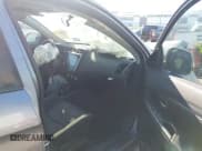 ✅ 2020 Mitsubishi Outlander ES • VIN: JA4AP3AUXLU009797 • Lot: 43346354. Wystawiony na IAAI z przebiegiem 156 003 mil. Bezpłatny archiwum sprzedaży aukcyjnych z USA i szczegółowy raport historii pojazdu na DreamBid. Zdjęcie 5.