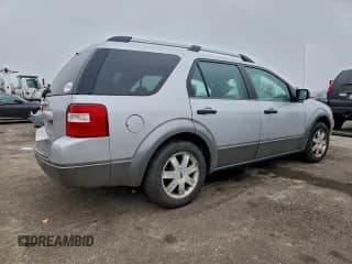 ✅ 2005 Ford Freestyle • VIN: 1FMDK04175GA74900 • Lot: 93871955. Wystawiony na Copart z przebiegiem 118 120 mil. Bezpłatny archiwum sprzedaży aukcyjnych z USA i szczegółowy raport historii pojazdu na DreamBid. Zdjęcie 3.
