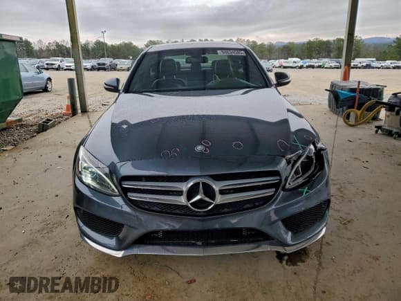 ✅ 2015 Mercedes-Benz C 300 • VIN: 55SWF4KB4FU027144 • Lot: 94634585. Wystawiony na Copart z przebiegiem 102 559 mil. Bezpłatny archiwum sprzedaży aukcyjnych z USA i szczegółowy raport historii pojazdu na DreamBid. Zdjęcie 5.