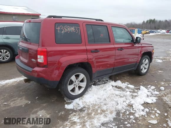 ✅ 2013 Jeep Patriot Sport • VIN: 1C4NJRBB9DD279789 • Lot: 43884637. Listed on IAAI with 153,193 mi. Free auction sales archive from the USA and detailed vehicle history report at DreamBid. Image 4.