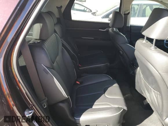 2023 Hyundai Palisade Limited с VIN KM8R5DGE6PU493733, выставлен на аукционе Copart как лот 72917984 с пробегом 13 553 миль миль и Списание • Salvage title. История ставок и продаж доступна на DreamBid. Изображение 11.