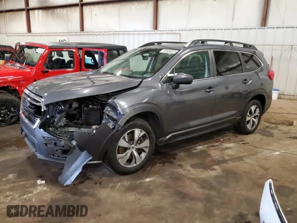✅ 2019 Subaru Ascent Premium • VIN: 4S4WMAFD8K3486682 • Lot: 89686625. Listed on Copart with 133,108 mi. Free auction sales archive from the USA and detailed vehicle history report at DreamBid. Image 1.