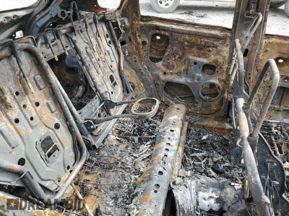 ✅ 2016 Mitsubishi Outlander SEL • VIN: JA4AR4AW9GZ026827 • Lot: 82723795. Listed on Copart with Not provided. Free auction sales archive from the USA and detailed vehicle history report at DreamBid. Image 11.