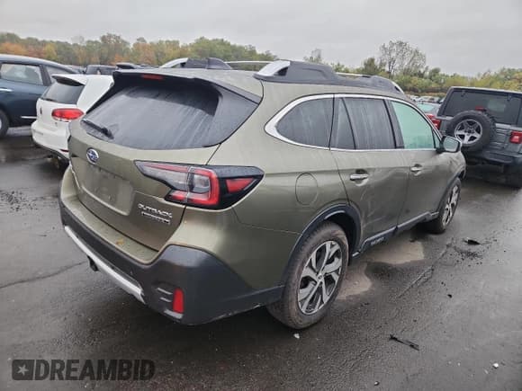 ✅ 2022 Subaru Outback Touring XT • VIN: 4S4BTGPD5N3219670 • Лот: 86181665. Опубликован ранее на Copart с пробегом 64 294 миль. Бесплатный доступ к архиву аукционных продаж из США и подробный отчёт об истории автомобиля на DreamBid. Изображение 3.