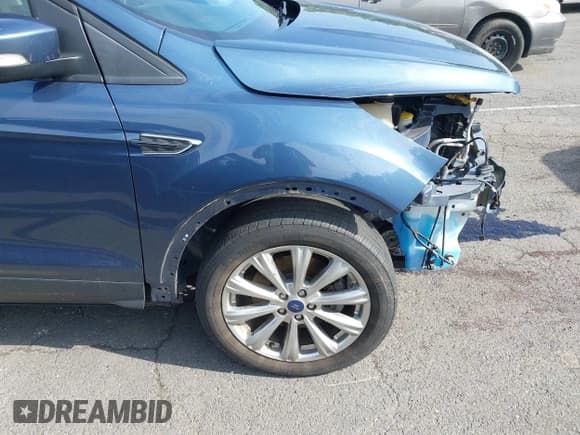 ✅ 2018 Ford Escape Titanium • VIN: 1FMCU9J92JUB01162 • Lot: 42495112. Listed on IAAI with 96,280 mi. Free auction sales archive from the USA and detailed vehicle history report at DreamBid. Image 19.