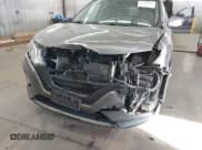 ✅ 2017 Nissan Rogue SV • VIN: KNMAT2MV5HP579356 • Лот: 43506623. Опубликован ранее на IAAI с пробегом 127 508 миль. Бесплатный доступ к архиву аукционных продаж из США и подробный отчёт об истории автомобиля на DreamBid. Изображение 6.