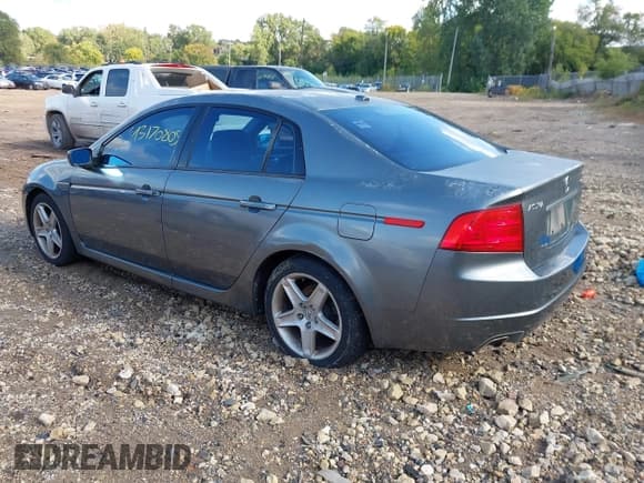 ✅ 2005 Acura TL • VIN: 19UUA66205A000853 • Lot: 43170805. Wystawiony na IAAI z przebiegiem 130 001 mil. Bezpłatny archiwum sprzedaży aukcyjnych z USA i szczegółowy raport historii pojazdu na DreamBid. Zdjęcie 3.