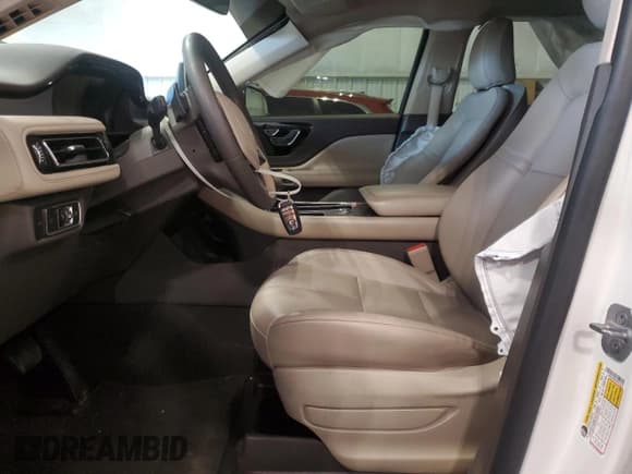 ✅ 2022 Lincoln Aviator Standard • VIN: 5LM5J6XC5NGL17219 • Лот: 71779944. Опубликован ранее на Copart с пробегом 28 190 миль. Бесплатный доступ к архиву аукционных продаж из США и подробный отчёт об истории автомобиля на DreamBid. Изображение 7.