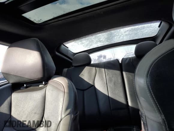 ✅ 2016 Hyundai Veloster Turbo Rally Edition • VIN: KMHTC6AE7GU278426 • Lot: 45531855. Wystawiony na Copart z przebiegiem 113 961 mil. Bezpłatny archiwum sprzedaży aukcyjnych z USA i szczegółowy raport historii pojazdu na DreamBid. Zdjęcie 10.